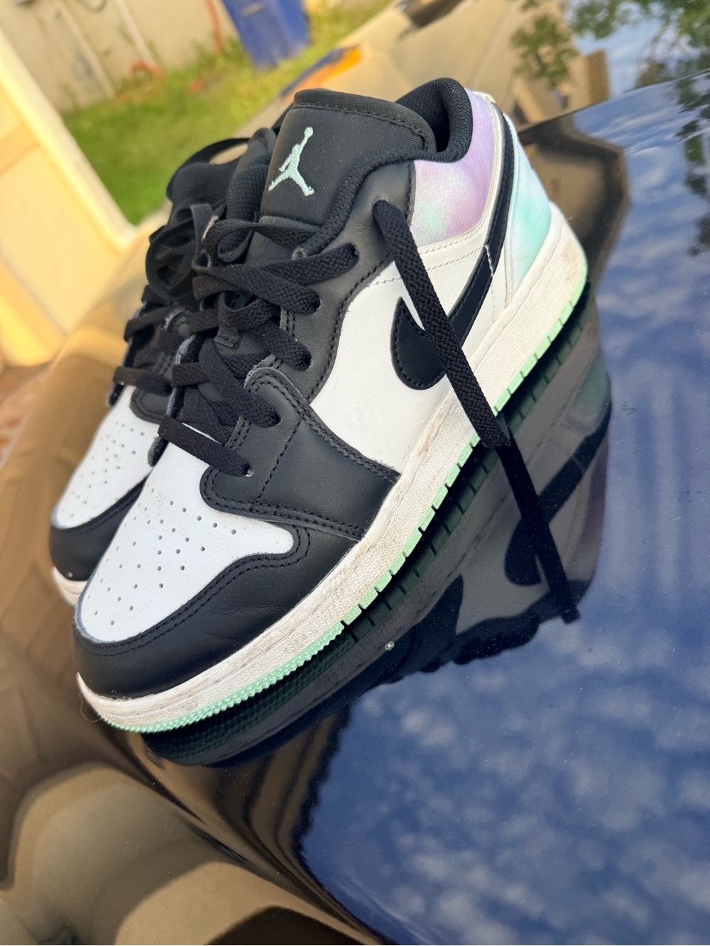 Nike Kids Black White Low-Top Sneakers